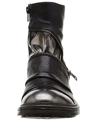 dunkelgraue Stiefel von Now