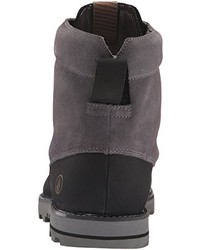 dunkelgraue Stiefel von Volcom