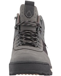 dunkelgraue Stiefel von Volcom