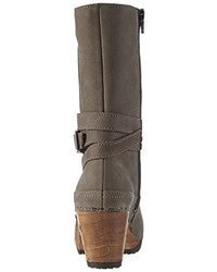 dunkelgraue Stiefel von Woody