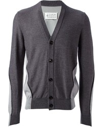 dunkelgraue Strickjacke