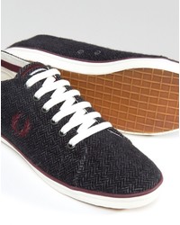 dunkelgraue Turnschuhe von Fred Perry