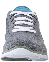 dunkelgraue Turnschuhe von Skechers