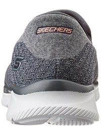 dunkelgraue Turnschuhe von Skechers