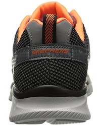 dunkelgraue Turnschuhe von Skechers