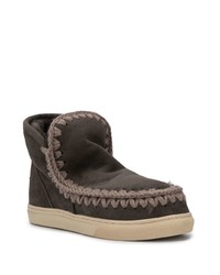 dunkelgraue Ugg Stiefel von Mou