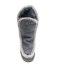 dunkelgraue Ugg Stiefel von Mou