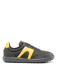 dunkelgraue verzierte Wildleder niedrige Sneakers von Camper