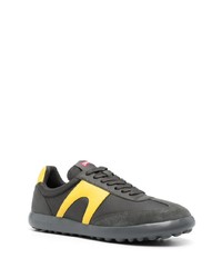 dunkelgraue verzierte Wildleder niedrige Sneakers von Camper