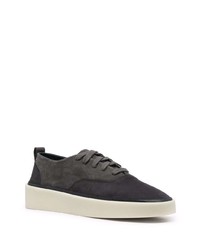 dunkelgraue Wildleder niedrige Sneakers von Fear Of God