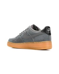 dunkelgraue Wildleder niedrige Sneakers von Nike