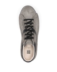 dunkelgraue Wildleder niedrige Sneakers von Moma