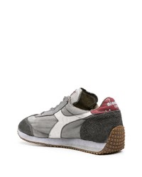 dunkelgraue Wildleder niedrige Sneakers von Diadora