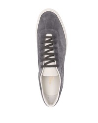 dunkelgraue Wildleder niedrige Sneakers von Common Projects