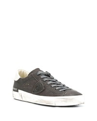 dunkelgraue Wildleder niedrige Sneakers von Philippe Model Paris