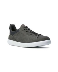 dunkelgraue Wildleder niedrige Sneakers von Camper