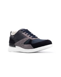 dunkelgraue Wildleder niedrige Sneakers von Emporio Armani