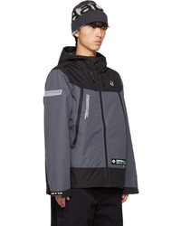 dunkelgraue Windjacke von AAPE BY A BATHING APE