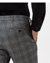 dunkelgraue Wollchinohose mit Schottenmuster von Brax