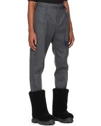 dunkelgraue Wollchinohose von Sacai