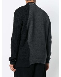 dunkelgrauer bedruckter Pullover mit einem Rundhalsausschnitt von Versace