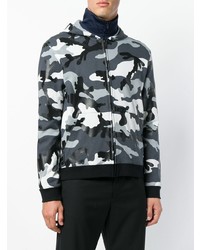 dunkelgrauer Camouflage Pullover mit einem Kapuze von Valentino