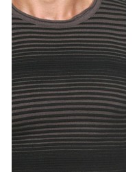 dunkelgrauer horizontal gestreifter Pullover mit einem Rundhalsausschnitt von CE&CE
