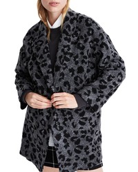 dunkelgrauer Mantel mit Leopardenmuster