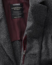 dunkelgrauer Mantel von Lodenfrey