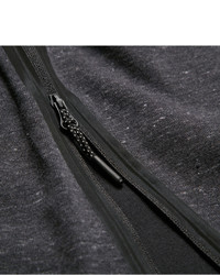 dunkelgrauer Pullover mit einem Kapuze von Nike