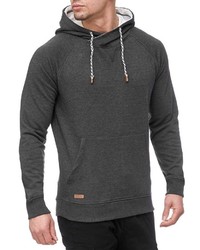 dunkelgrauer Pullover mit einem Kapuze von INDICODE