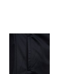 dunkelgrauer Pullover mit einem Kapuze von New Balance