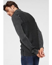 dunkelgrauer Pullover mit einem Reißverschluss am Kragen von BRUNO BANANI