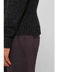 dunkelgrauer Pullover mit einem Rundhalsausschnitt von Esprit