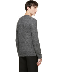 dunkelgrauer Pullover mit einem Rundhalsausschnitt von Wooyoungmi