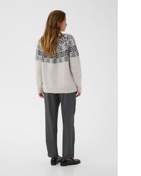 dunkelgrauer Pullover mit einem Rundhalsausschnitt von Kaffe