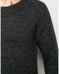 dunkelgrauer Pullover mit einem Rundhalsausschnitt von Nudie Jeans