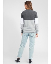 dunkelgrauer Pullover mit einem Rundhalsausschnitt von OXMO