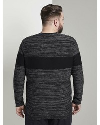 dunkelgrauer Pullover mit einem Rundhalsausschnitt von TOM TAILOR Men Plus