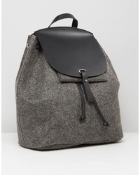 dunkelgrauer Rucksack von Mango