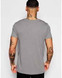 dunkelgraues bedrucktes T-Shirt mit einem Rundhalsausschnitt von Asos