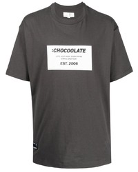 dunkelgraues bedrucktes T-Shirt mit einem Rundhalsausschnitt von Chocoolate