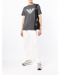 dunkelgraues bedrucktes T-Shirt mit einem Rundhalsausschnitt von Emporio Armani