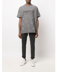 dunkelgraues bedrucktes T-Shirt mit einem Rundhalsausschnitt von purple brand