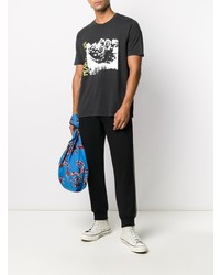 dunkelgraues bedrucktes T-Shirt mit einem Rundhalsausschnitt von Levi's