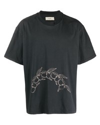dunkelgraues bedrucktes T-Shirt mit einem Rundhalsausschnitt von ROUGH.