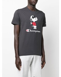 dunkelgraues bedrucktes T-Shirt mit einem Rundhalsausschnitt von Champion