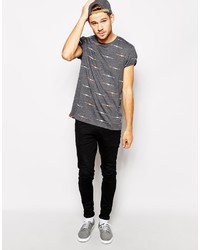 dunkelgraues bedrucktes T-Shirt mit einem Rundhalsausschnitt von Asos