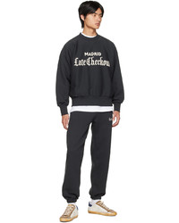 dunkelgraues besticktes Sweatshirt von Late Checkout