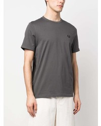 dunkelgraues besticktes T-Shirt mit einem Rundhalsausschnitt von Fred Perry